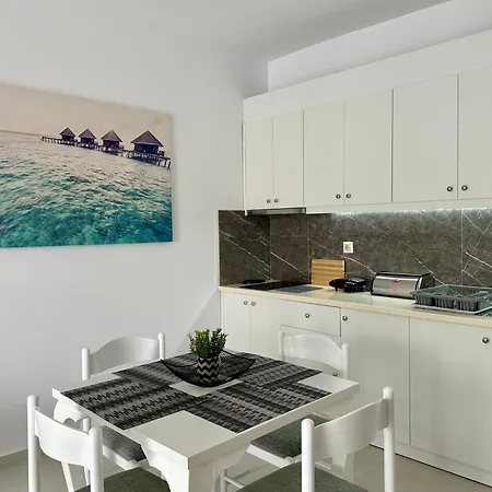 Апартаменты Kual *