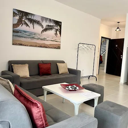 Kual Apartment Sarande